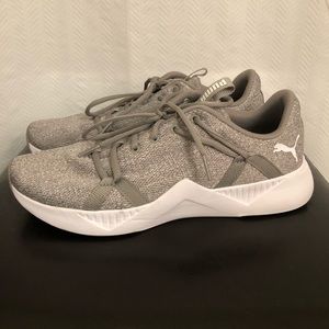 Gray Puma Women’s Training Sneaker